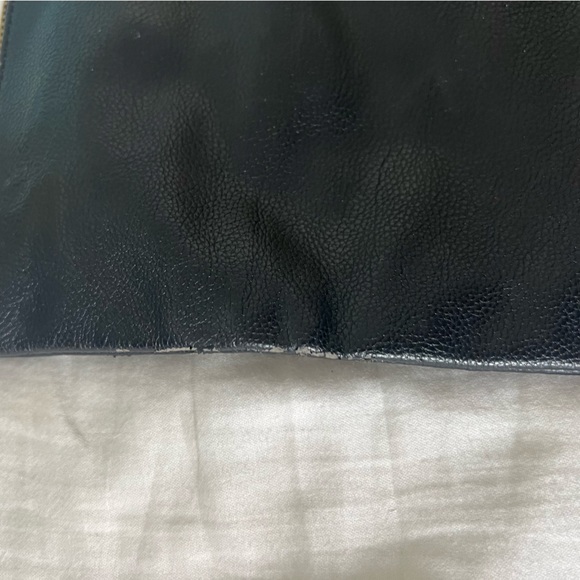 Forever 21 Black Clutch - Picture 2 of 4